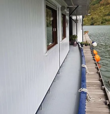 Cafe Sander´s Auf Der Mosel * Winningen