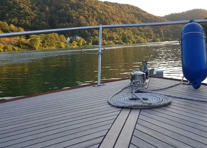 Cafe Sander's Auf Der Mosel Bådhotel Winningen