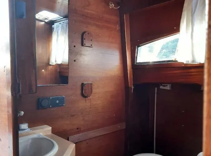 Cafe Sander's Auf Der Mosel Bådhotel